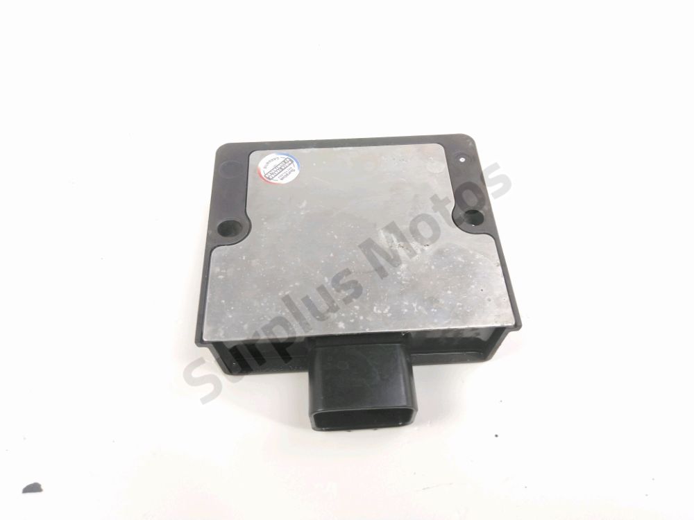 REGULATEUR DE TENSION