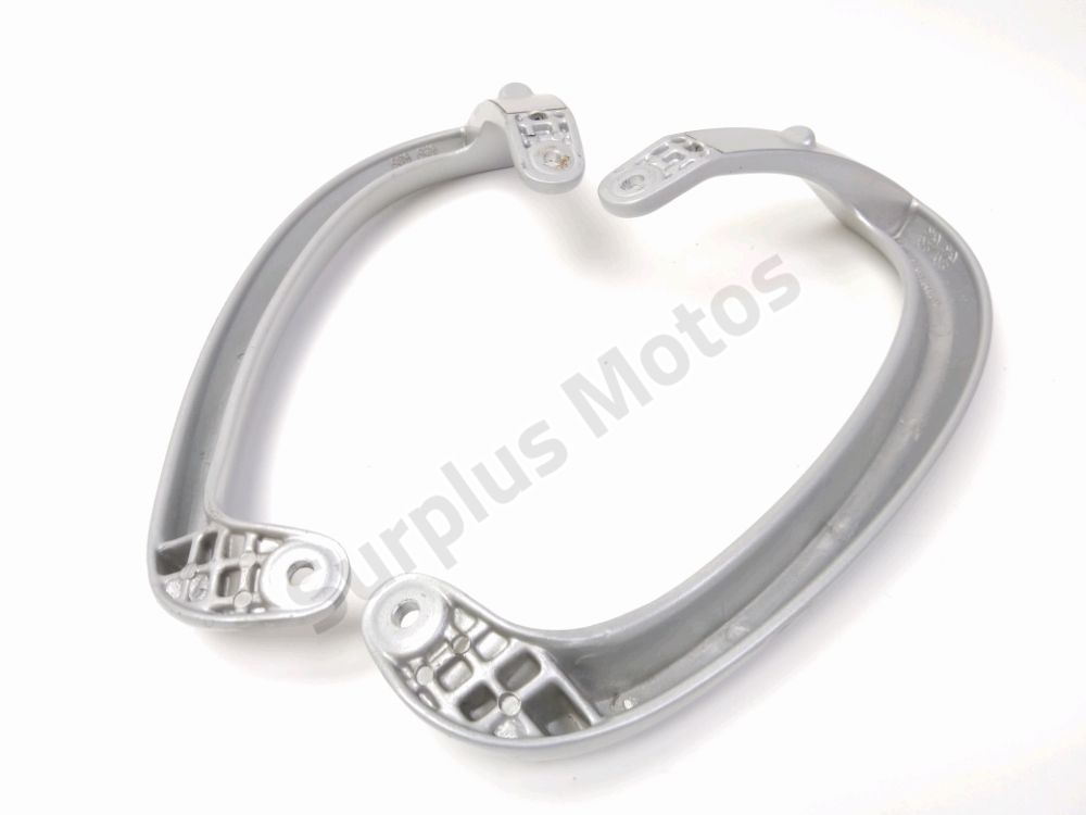 POIGNEE ARRIERE